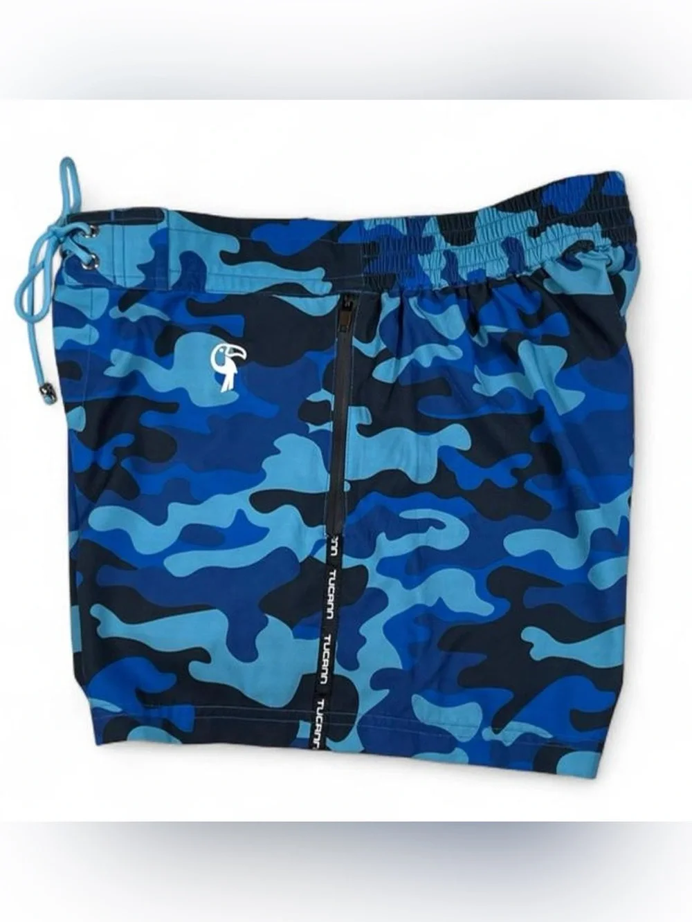 NWOT! Tucann Blue Camo Swim Shorts Men’s Size Medium Board Shorts Trunks Beach